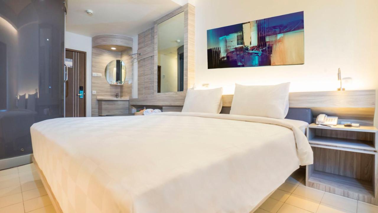 City Of Aventus Hotel - Denpasar Eksteriør billede