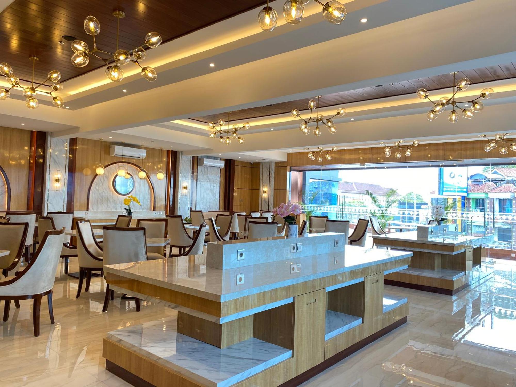 City Of Aventus Hotel - Denpasar Eksteriør billede